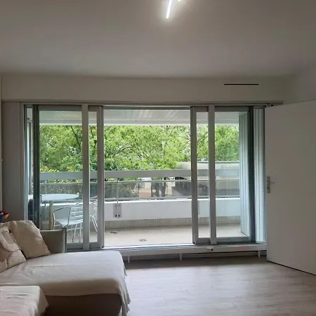 Elegant Spacious In Balard Apartmán